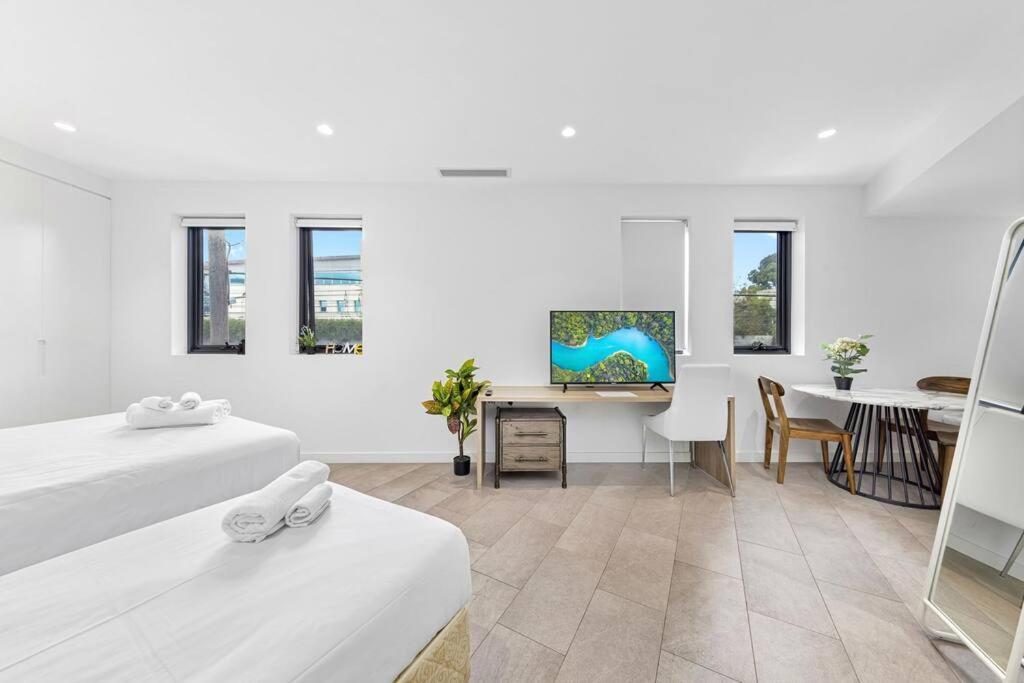 Studio For Long Term Tenants In Strathfield Cbd 悉尼 外观 照片